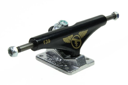 Truck Skateboard Tilt Color 139mm - Preto/Prata