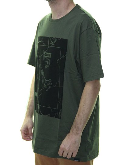Camiseta Masculina Globe Básica Caper Estampada Manga Curta - Verde Musgo