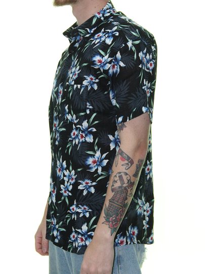 Camisa Masculina Surfly Coqueiros Manga Curta - Preto