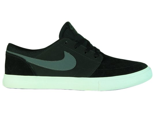 Tênis Masculino Nike SB Portmore II Solar Cnvs Cabedal em Lona - Black/White