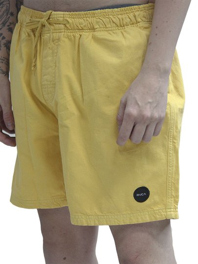 Bermuda De Passeio RVCA Escape Plastic - Mostarda