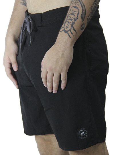 Bermuda Masculina Passeio HB Liso - Preto