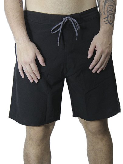 Bermuda Masculina Passeio HB Liso - Preto