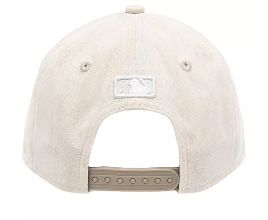 Boné Aba Curva New Era 9Forty New York Yankees - Off White