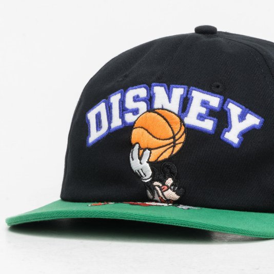 Boné Aba Curva High x Disney 6 Panel Basketball - Preto/Verde