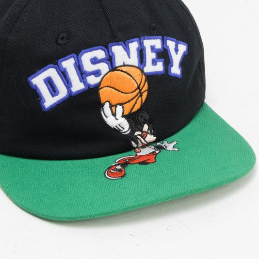 Boné Aba Curva High x Disney 6 Panel Basketball - Preto/Verde