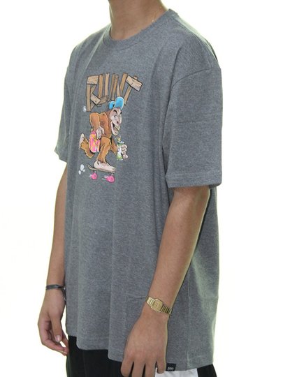 Camiseta Masculina Blunt Monkey Manga Curta Estampada - Chumbo/Mescla