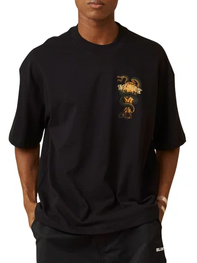 Camiseta Masculina Blunt Over Conquista Manga Curta Estampada - Preto