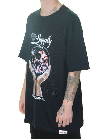 Camiseta Masculina Diamond Crystal Ball Manga Curta Estampada - Preto