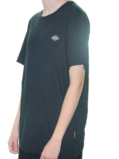 Camiseta Masculina Independent Summit Chest Manga Curta Estampada - Preto