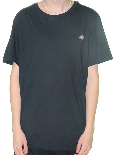 Camiseta Masculina Independent Summit Chest Manga Curta Estampada - Preto