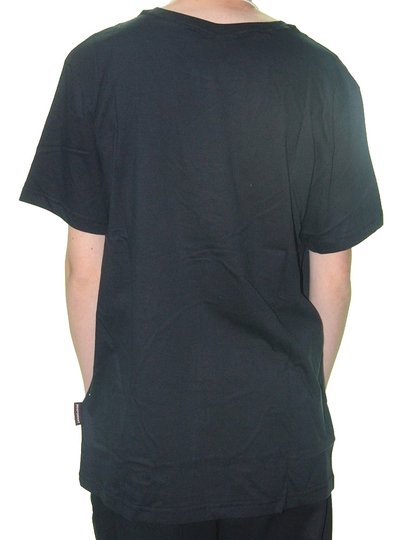 Camiseta Masculina Independent Summit Chest Manga Curta Estampada - Preto