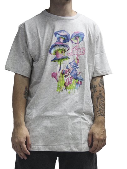 Camiseta Masculina Lost Mushroons Manga Curta Estampada - Cinza/Mescla