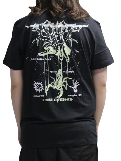 Camiseta Masculina Lost Scorpion Puppet Manga Curta Estampada - Preto