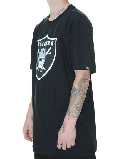 Camiseta Masculina New Era Basic Time Raiders Manga Curta Estampada - Preto
