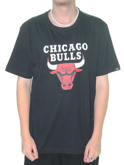 Camiseta Masculina New Era Chigago Bulls Manga Curta Estampada - Preto