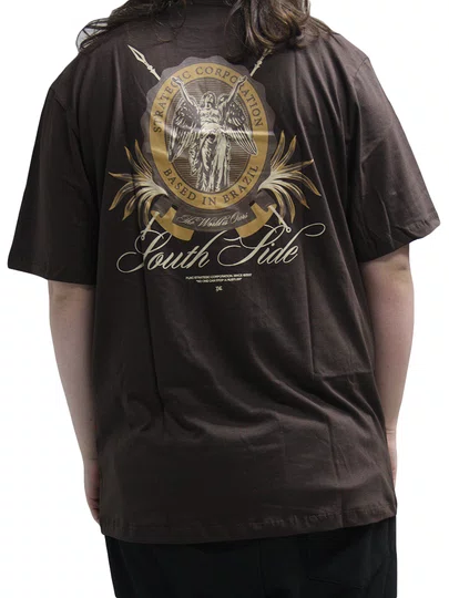 Camiseta Masculina Plano C Emblem Manga Curta Estampada - Marrom