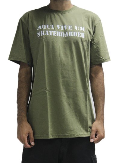 Camiseta Masculina Session Aqui Vive Um Skateboard Manga Curta Estampada - Verde