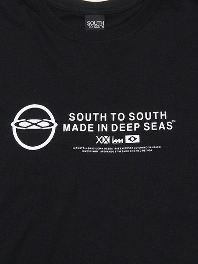 Camiseta Masculina South To South Made In Deep Seas Manga Curta Estampada - Preto