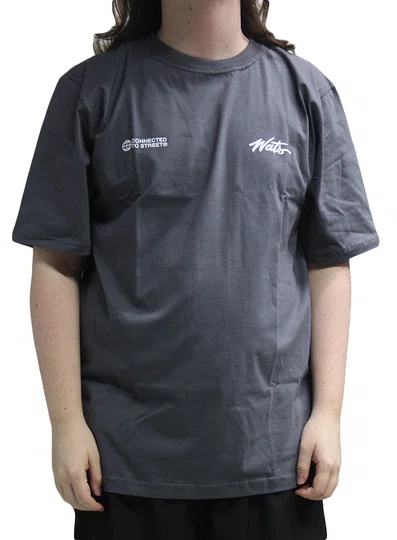 Camiseta Masculina Wats Tag Botom Manga Curta Estampada - Cinza