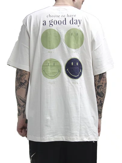 Camiseta Masculino Baw Regular Steps Baw X Smiley Manga Curta Estampada - Off White