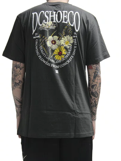 Camiseta Masculino DC Concrete Manga Curta Estampada - Cinza