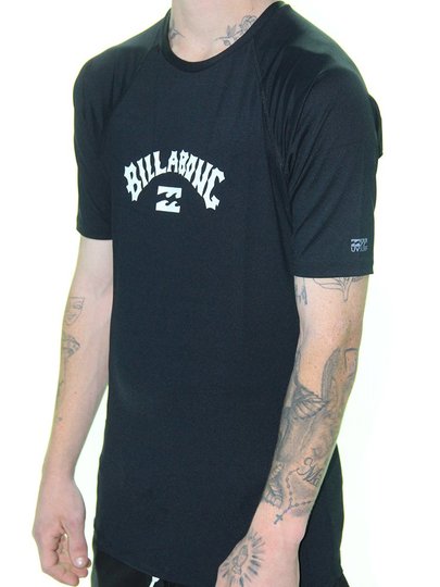 Lycra Masculina Billabong Surf Arch Wave Manga Curta - Preto