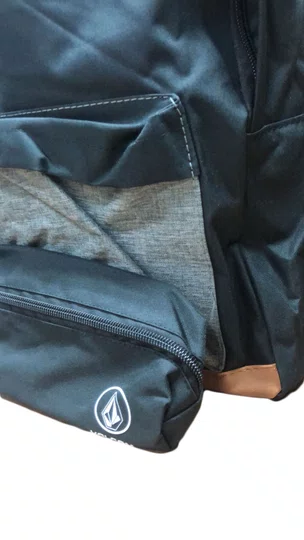 Mochila Volcom VC6051 - Preto