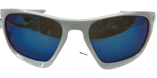 Óculos de Sol Roots Sun Tribe Blue Lenses - Branco Brilho