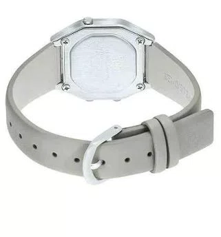 Relógio Casio Vintage LA680WEL-8DF - Prata/Branco
