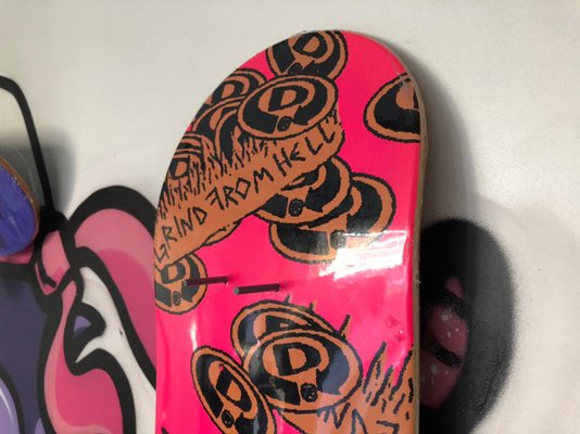 Suporte de Parede Shape de Skate Session Vertical - Cinza