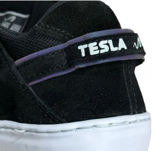 Tênis Feminino Tesla Coil - Black Furtacor