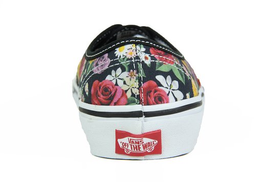Tênis Feminino Vans Authentic Lux - Floral/Black