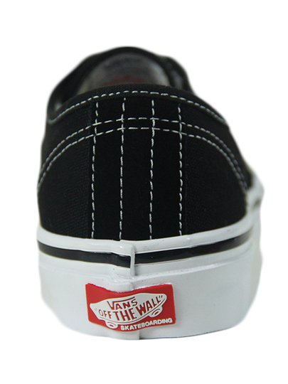 Tênis Feminino Vans Authentic Skate - Black/White
