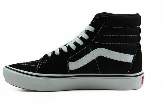 Tênis Feminino Vans Comfy Cush Sk8-Hi super leve por conta da sua tecnologia ComfyCush - Black/White