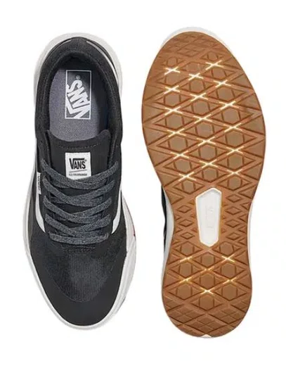 Tênis Feminino Vans MTE Ultrarange 2.0 RW - Black
