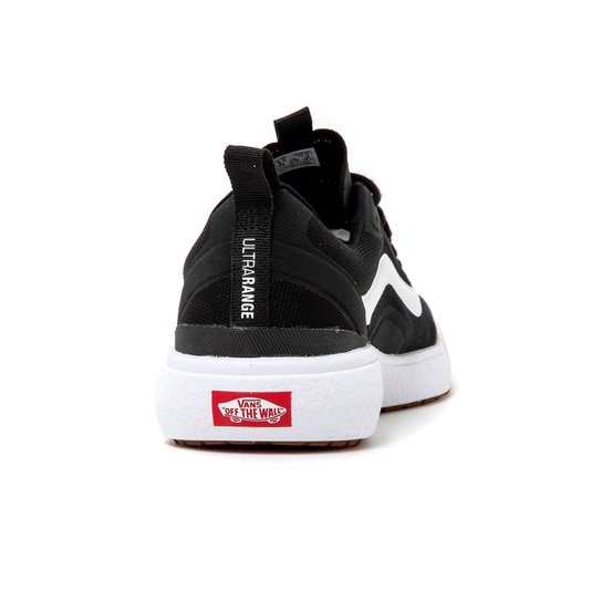 Tênis Feminino Vans Ultrarange Exo - Black/White