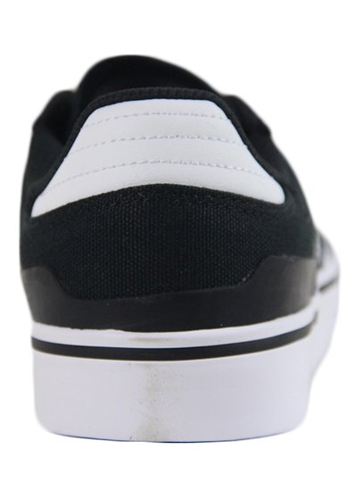 Tênis Masculino Adidas Busenitz Vulc II - CBLACK/FTWWHT/VIVRED