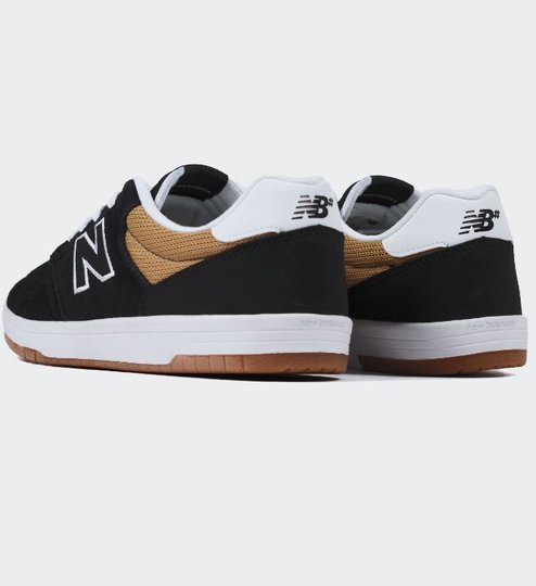 Tênis Masculino New Balance NB Numeric 425 - Preto/Branco