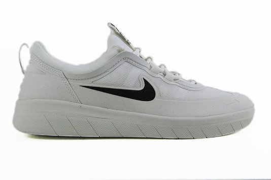 Tênis Masculino Nike SB Nyjah Free 2 Summit - White/Black