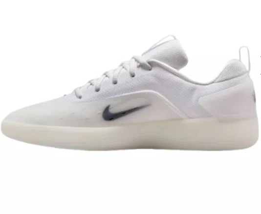 Tênis Masculino Nike SB Zoom Nyjah 4 - White/Noir