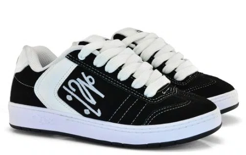 Tênis Masculino Qix Lado B Chorão - Preto/Branco