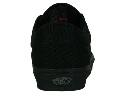Tênis Masculino Vans Chukka Low Blackout Cabedal em Lona - Black/Black