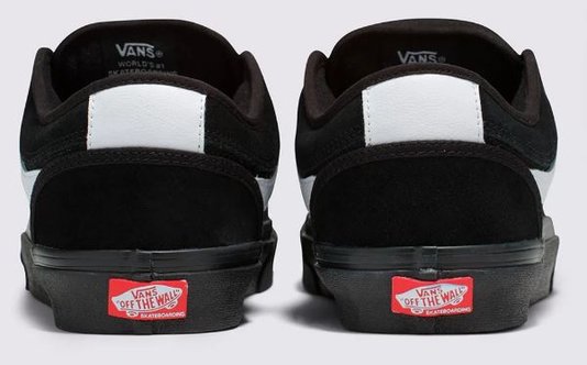 Tênis Masculino Vans Chukka Low Sidestripe - Black/White