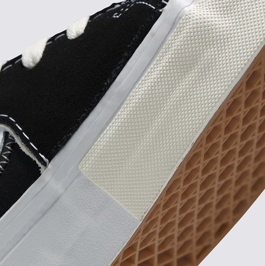 Tênis Masculino Vans SK8 HI Reconstruct - Black/True White