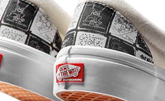 Tênis Masculino Vans Skate Slip-on x Daniel Johnston - Raven