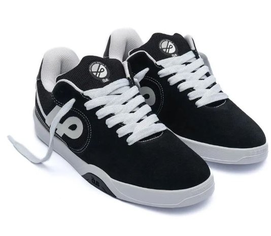 Tênis Unissex Ous Imigrante Serie X - Preto/Branco