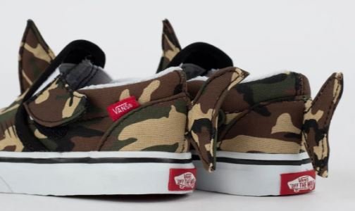 Tênis Vans Infantil Slip On V Camo Shark Kids Black True White