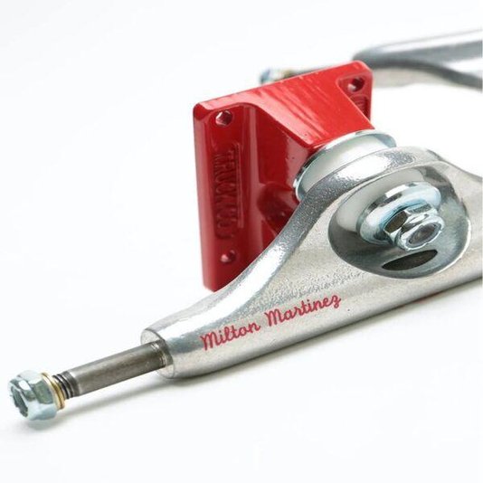 Truck Independent Stage 11 Pro High Milton Martinez 139mm - Prata/Vermelho