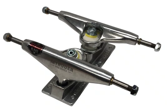 Truck Intruder 144 High Pro Series II - Silver